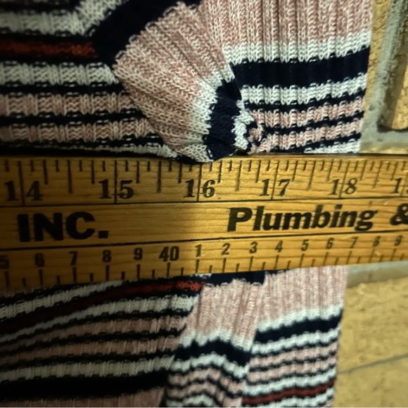 NWT Splendid Striped Flare Bell Sleeve Ribbed Knit Sweater Top Size Medium - Picture 8 of 8